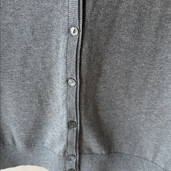 LOFT Women's Charcoal Gray V-Neck Button Cardigan & Deep Rose 3/4 sleeves shirt - Picture 5 of 8